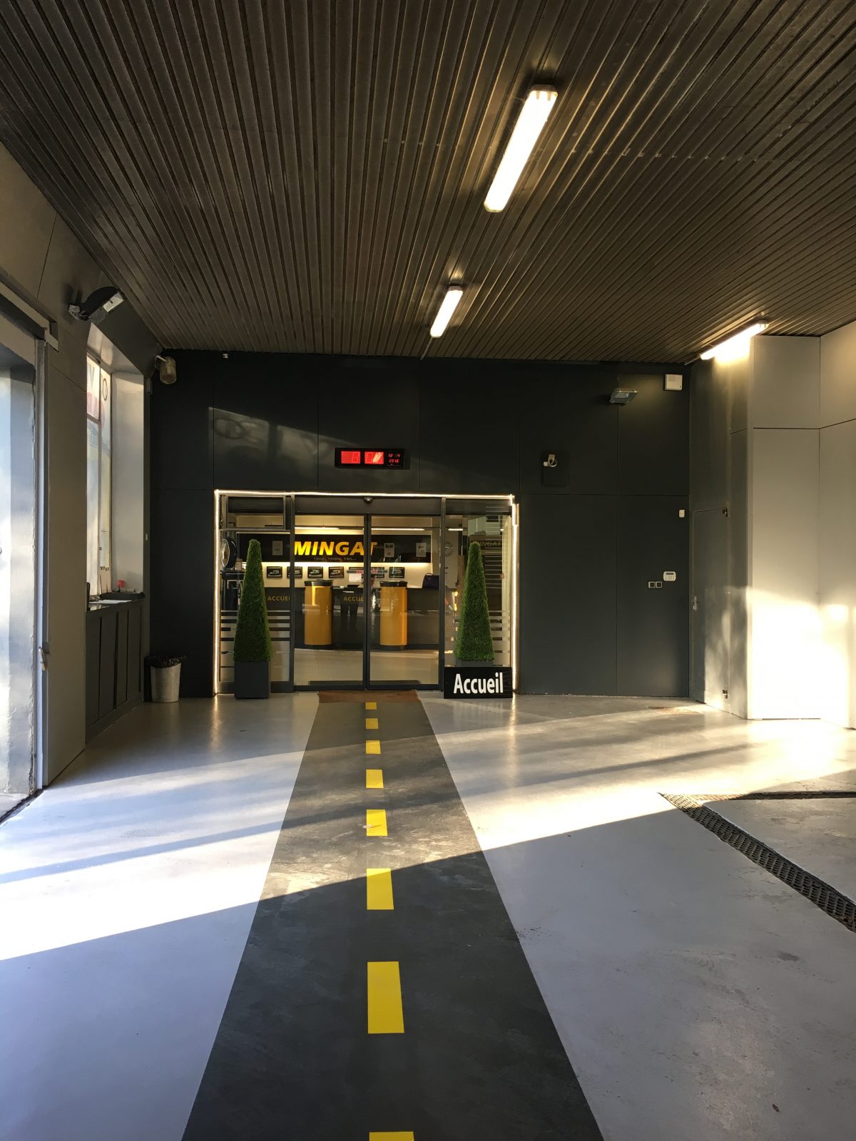 LOCATION VEHICULES CRAPONNE